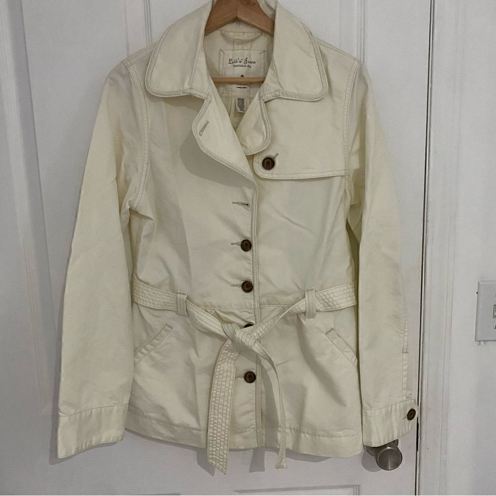 Levi’s Off White Button Front  Waist Tie Denim Jacket Coat‎ Womens Size Medium